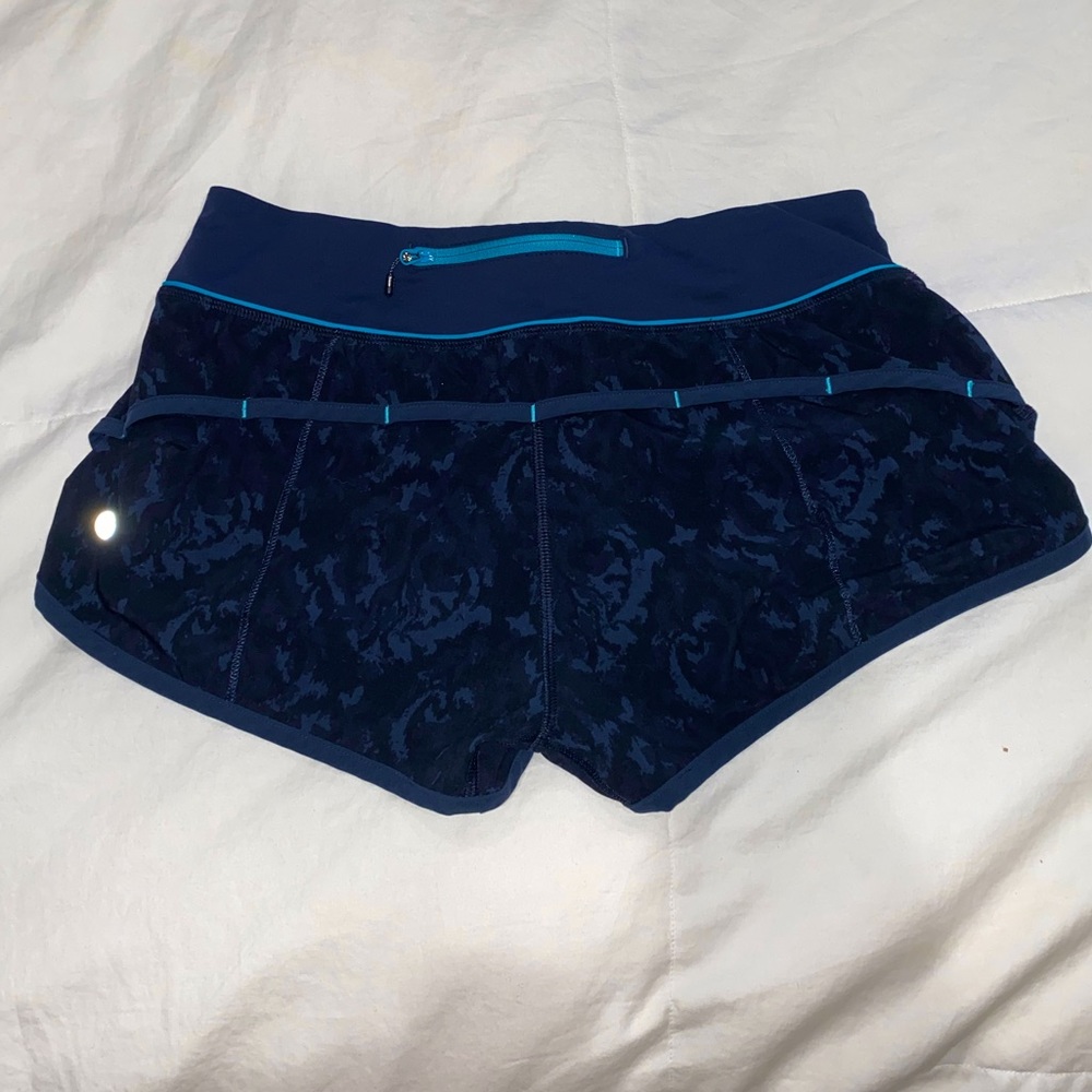 RARE **LULULEMON ATHLETICA** Speed shorts